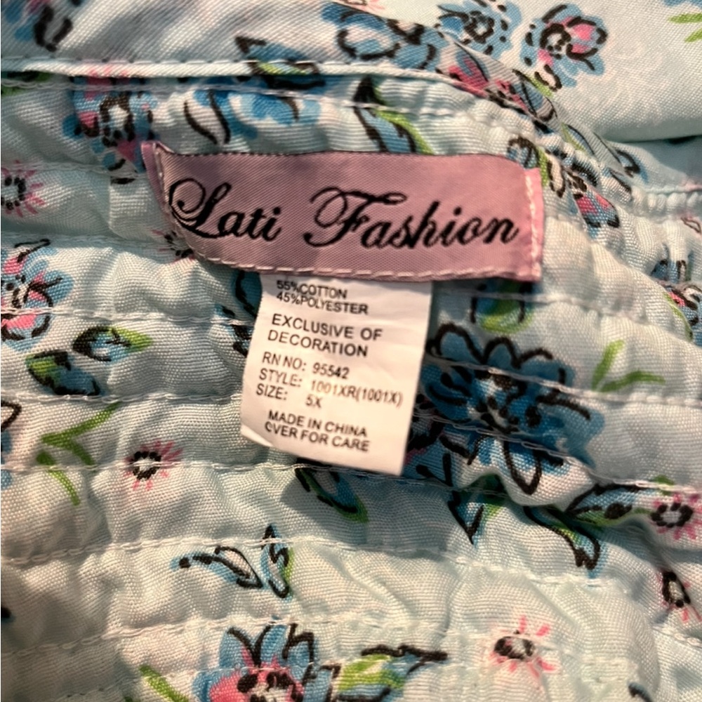 Lati Fashions Robe - Picture 3 of 7